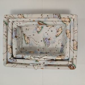 Classic Winnie the Pooh Lining Wicker Basket